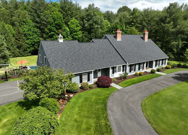 Property at 16 Oak Blf, Avon, CT 06001, 5 beds, 6 baths