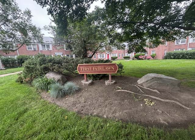 Property at 74 Standish Rd Apt 3, Stamford, CT 06902, 2 beds, 1 bath