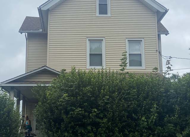 Property at 561 East St, New Britain, CT 06051, 4 beds, 2 baths