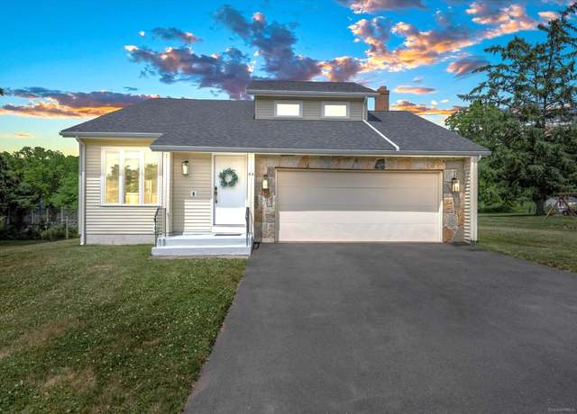 Property at 33 New Marker Rd, South Windsor, CT 06074, 3 beds, 2.5 baths
