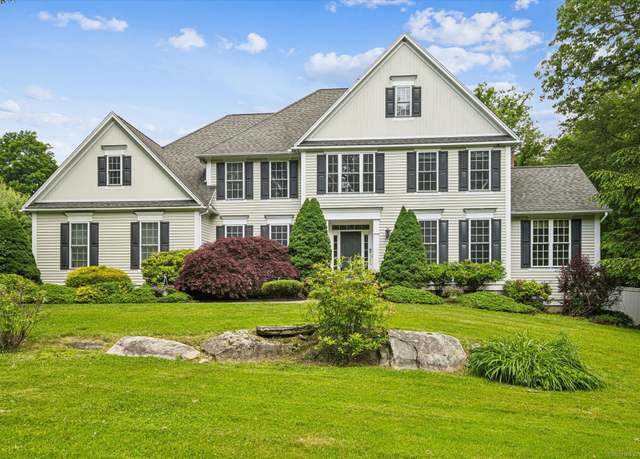 Property at 40 Wilders Pass, Canton, CT 06019, 4 beds, 4.5 baths