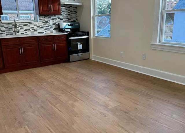 Property at Undisclosed address, Bridgeport, CT 06610, 5 beds, 3 baths
