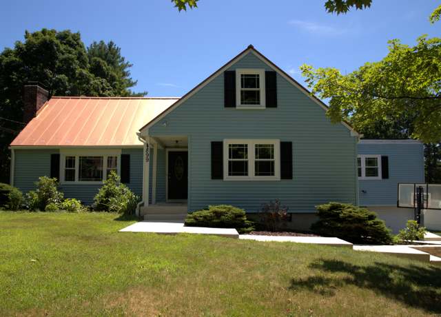 Property at 899 Branch Rd, Suffield, CT 06078, 5 beds, 3 baths