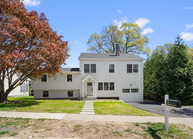 Property at 183 Pepperidge Cir, Fairfield, CT 06824, 5 beds, 3.5 baths