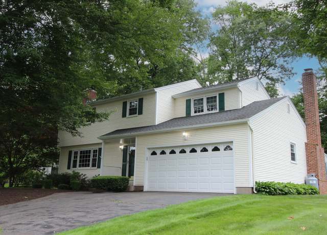Property at 154 Sandy Ln, Meriden, CT 06450, 4 beds, 1.5 baths