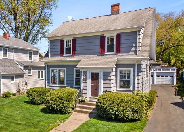 Property at 115 Bedford Ave, Hamden, CT 06517, 3 beds, 2 baths
