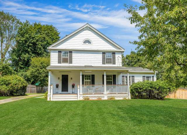 Property at 15 W Parish Rd, Westport, CT 06880, 4 beds, 2 baths