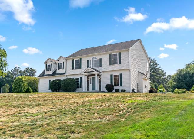 Property at 16 Fir Grove Rd, Manchester, CT 06040, 4 beds, 2.5 baths