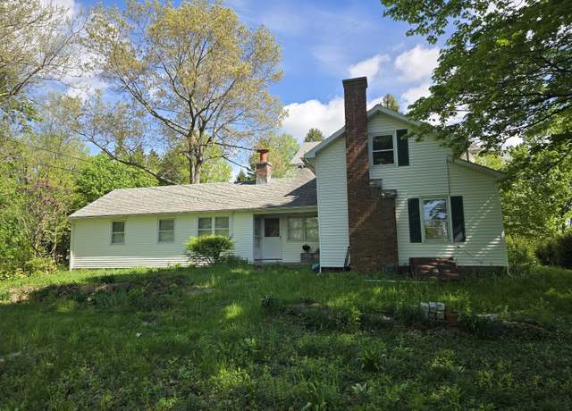 Property at 683 Torringford St, Torrington, CT 06790, 5 beds, 3 baths