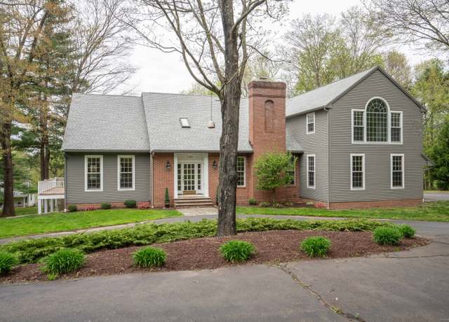 Property at 1136 Main St, Glastonbury, CT 06073, 4 beds, 4.5 baths
