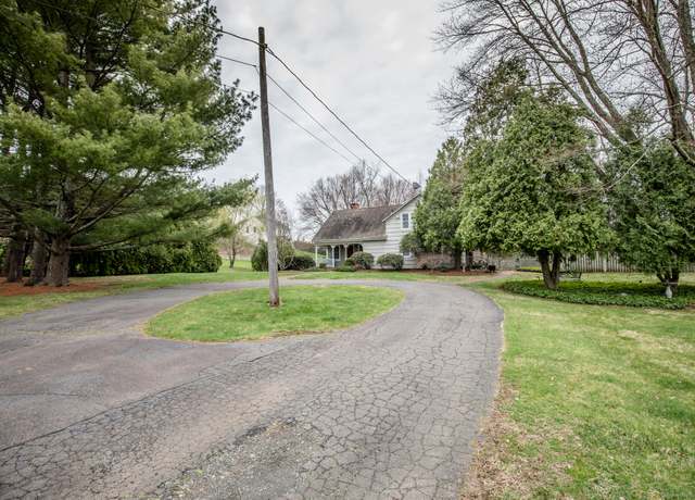 Property at 35 Pasco Hill Rd, Cromwell, CT 06416, 3 beds, 2 baths