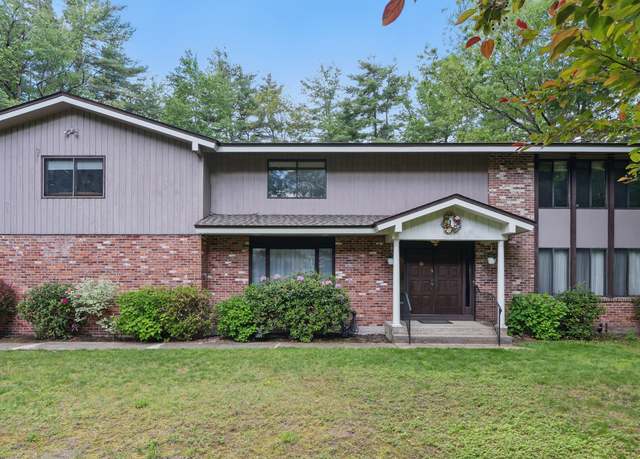 Property at 1 Nod Brook Dr, Simsbury, CT 06070, 6 beds, 3.5 baths