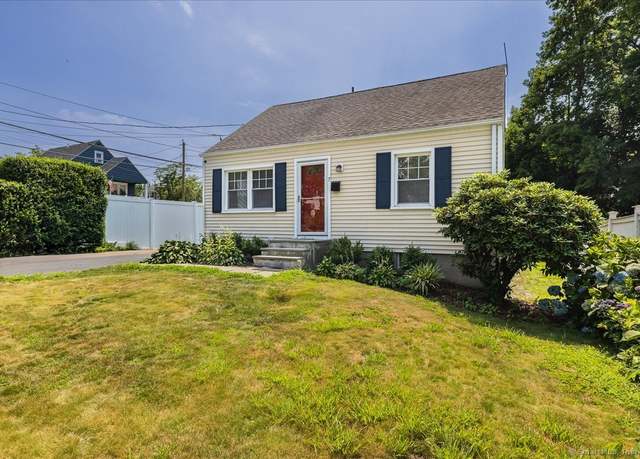 Property at 7 Melville Ave, Fairfield, CT 06825, 3 beds, 2 baths
