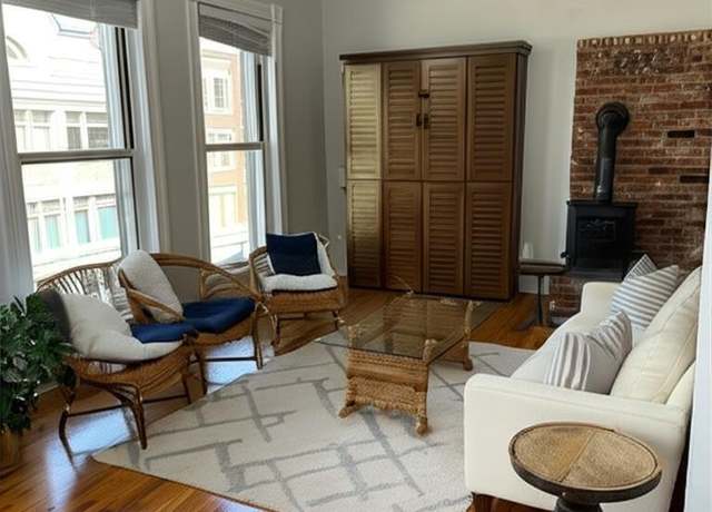 Property at 118 Washington St Apt 302, Norwalk, CT 06854, 1 bath
