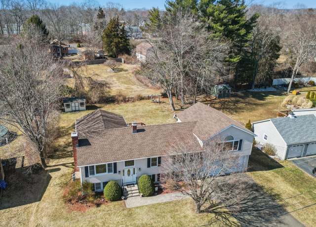 Property at 25 Woodside Dr, Branford, CT 06405, 4 beds, 3 baths