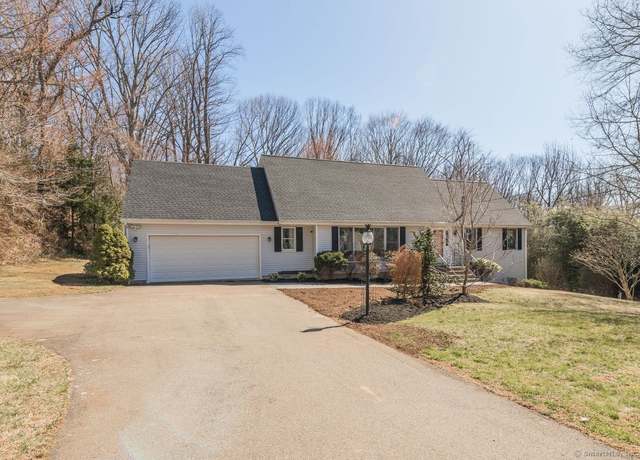 Property at 381 Hume Dr, Hamden, CT 06514, 4 beds, 2.5 baths