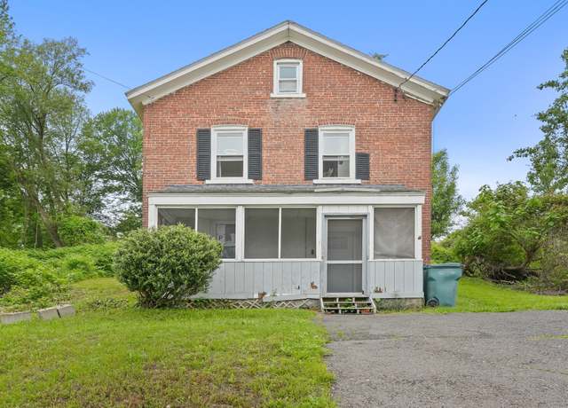 Property at 2914 State St, Hamden, CT 06517, 2 beds, 1 bath