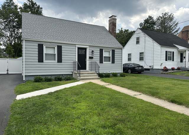 Property at 153 Englewood Ave, West Hartford, CT 06110, 4 beds, 2 baths