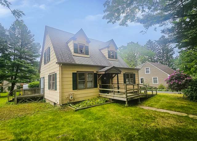 Property at 19 Weymouth Rd, Enfield, CT 06082, 3 beds, 2 baths