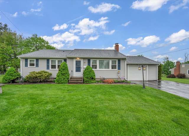 Property at 11 Longview Dr, Bloomfield, CT 06002, 4 beds, 2.5 baths