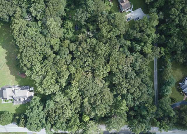 Property at 86 Bushy Hill Rd, Essex, CT 06442