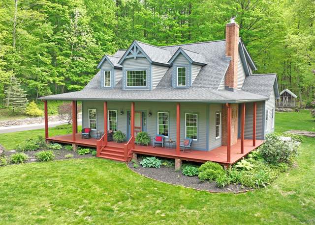 Property at 67 Stephen Tom Rd, Portland, CT 06480, 4 beds, 2.5 baths