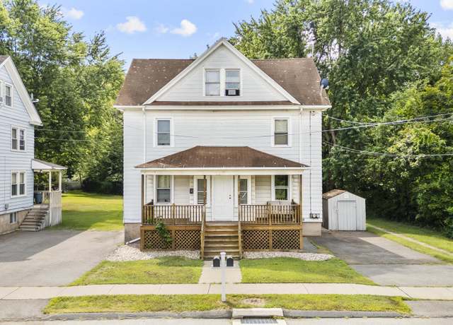 Property at 15 New Ln, Cromwell, CT 06416, 7 beds, 2 baths