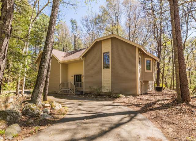Property at 9 Stonehedge Way, Granby, CT 06060, 4 beds, 3 baths
