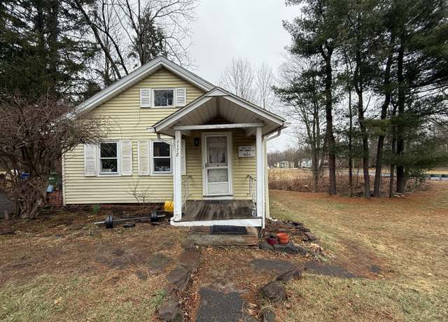 Property at 1178 Poquonock Ave, Windsor, CT 06095, 3 beds, 1 bath