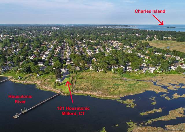 Property at 181 Housatonic Dr, Milford, CT 06460, 3 beds, 4.5 baths