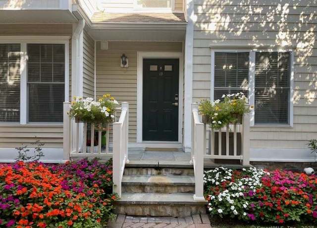 Property at 85 Camp Ave Apt 6D, Stamford, CT 06907, 2 beds, 2.5 baths