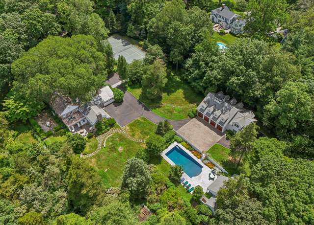 Property at 114 Ferris Hill Rd, New Canaan, CT 06840, 6 beds, 7.5 baths