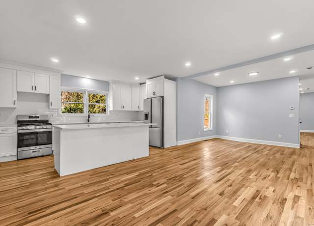 Property at 337 S Windham Rd, Windham, CT 06226, 4 beds, 2.5 baths