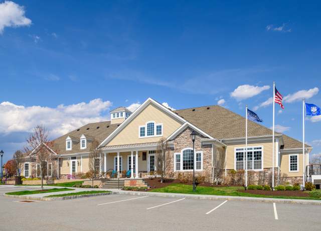 Property at 7 E Cross Trl #7, Danbury, CT 06810, 3 beds, 3.5 baths
