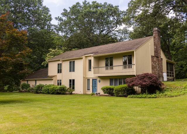 Property at 472 Saw Mill Rd, Guilford, CT 06437, 3 beds, 3 baths