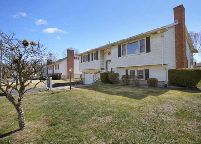 Property at 53 David Dr, Meriden, CT 06450, 3 beds, 2.5 baths