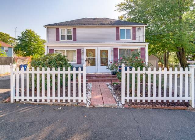 Property at 96 Manila Pl, Bridgeport, CT 06610, 4 beds, 3 baths