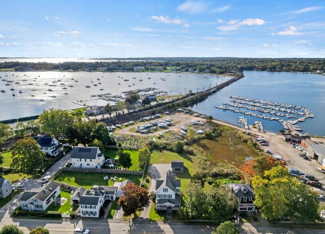 Property at 218 N Water St, Stonington, CT 06378, 6 beds, 3.5 baths