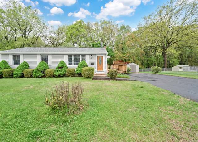 Property at 32 Fairfield Rd, Enfield, CT 06082, 3 beds, 2 baths
