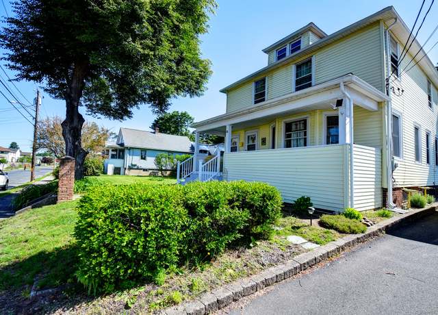 Property at 32 Columbus St, East Hartford, CT 06108, 4 beds, 2 baths