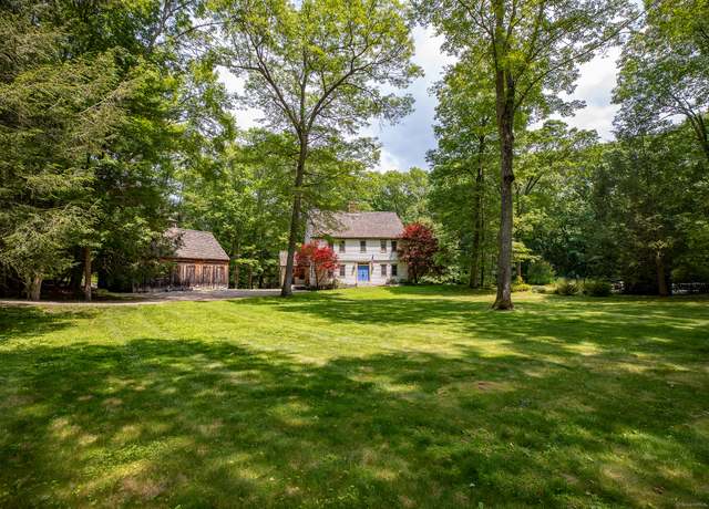Property at 33 Sentry Hill Rd, Roxbury, CT 06783, 4 beds, 3.5 baths