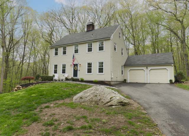 Property at 81 Colonial Rd, Madison, CT 06443, 4 beds, 2.5 baths