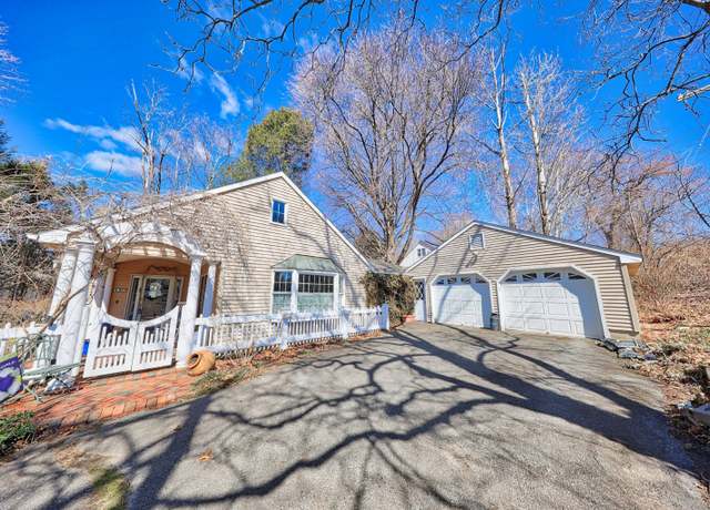 Property at 271 Charles St, Torrington, CT 06790, 2 beds, 1 bath