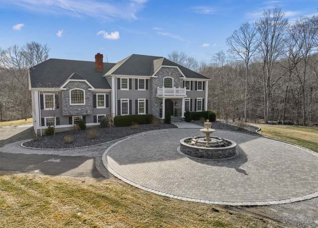 Property at 1015 Sport Hill Rd, Easton, CT 06612, 4 beds, 3.5 baths