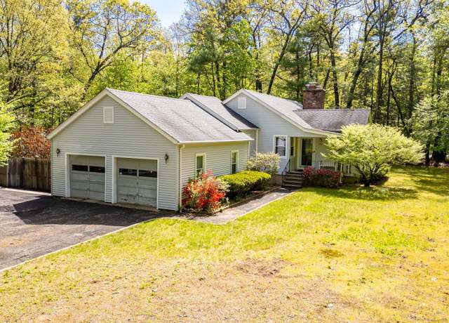 Property at 136 Stratton Brook Rd, Simsbury, CT 06070, 3 beds, 2 baths