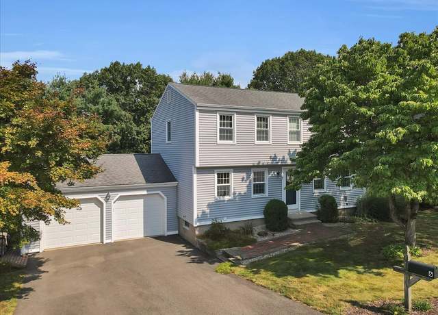 Property at 6 Blue Acre Rd, Middletown, CT 06457, 3 beds, 2.5 baths