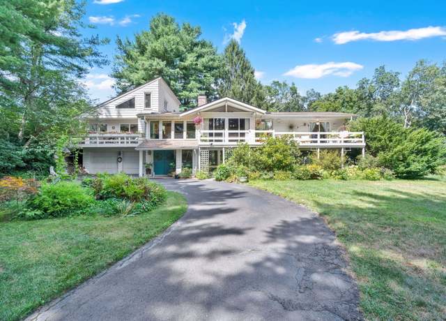 Property at 26 Sunrise Dr, Avon, CT 06001, 4 beds, 2.5 baths