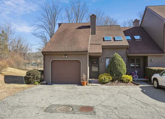 Property at 44 Twin Oaks #44, New Milford, CT 06776, 2 beds, 2 baths
