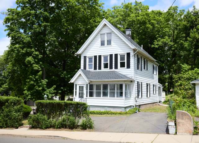 Property at 314 Skiff St, North Haven, CT 06473, 3 beds, 2 baths