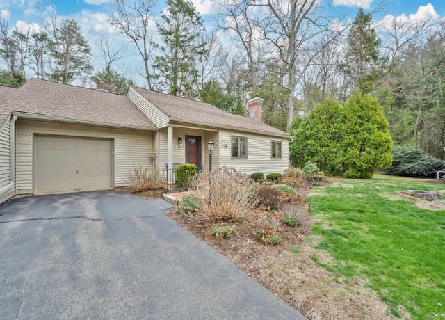 Property at 18 The Laurels #18, Enfield, CT 06082, 2 beds, 2 baths
